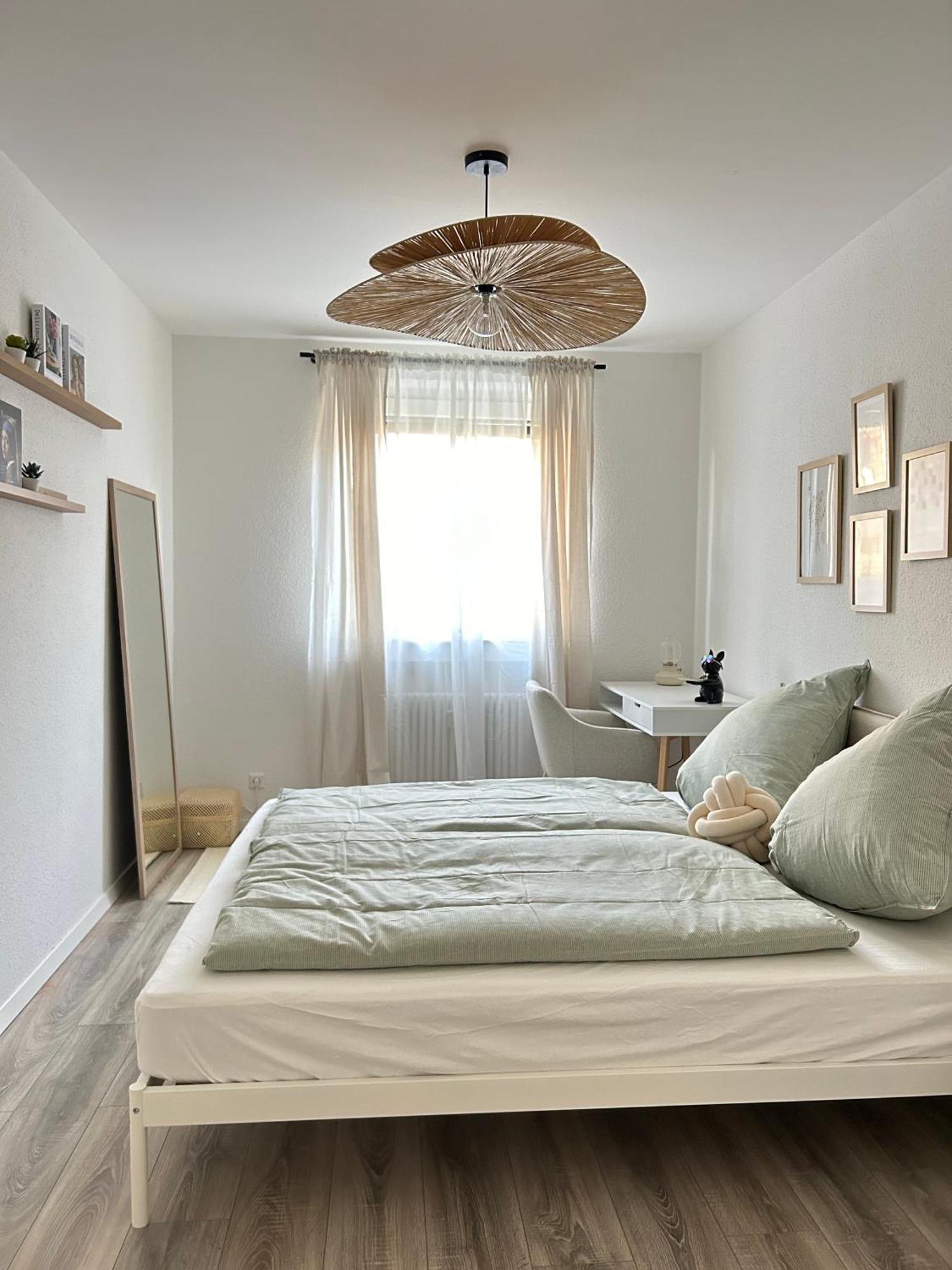 Modernes Designer-Apartment Fuer 7 Gaeste - 80Qm In Zentraler Lage, Self-Check-In 카를스루에 외부 사진